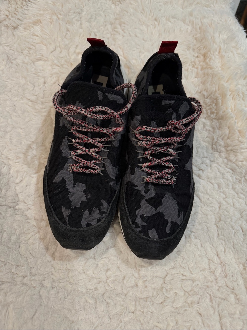Diesel Men's Black & Gray Camo Knit Sneakers with Red Accents